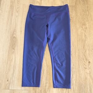 🍃 REI low-rise leggings Sz M